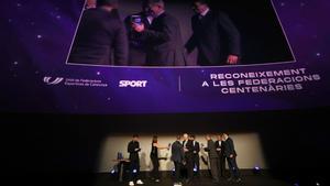 Las federaciones catalanas de Rugbi, Baloncesto, Hoquei y Boxeo reciben el reconocimiento a las Federaciones Centenarias