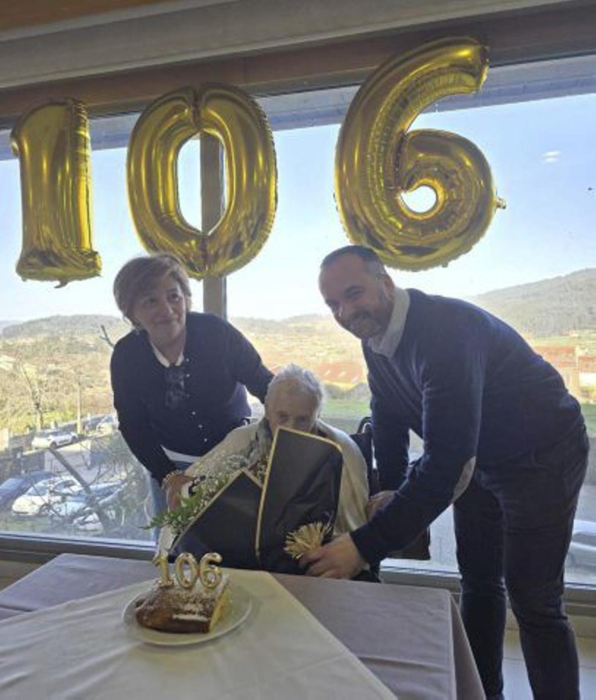 Celebración del cumpleaños. | CONCELLO DE VILABOA