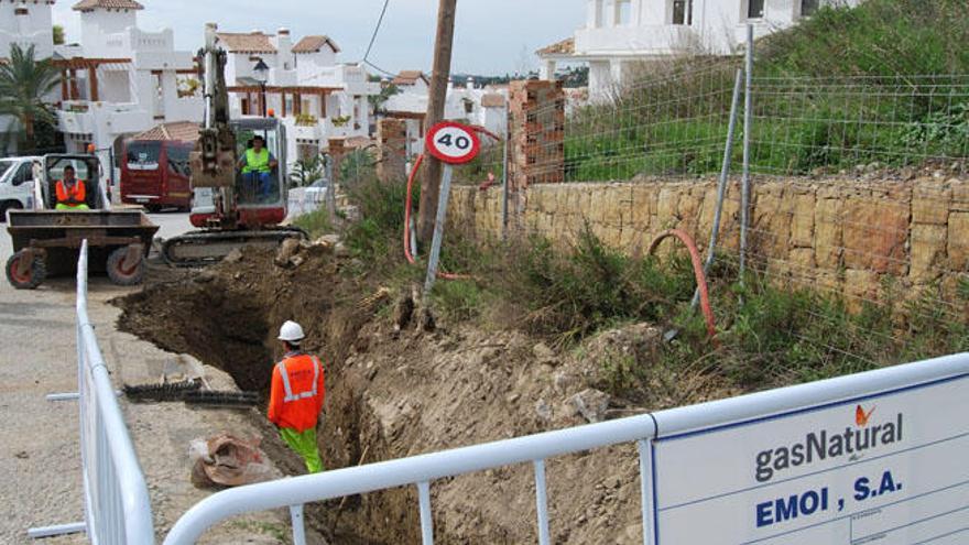 Obras de la red de Gas Natural en Marbella.