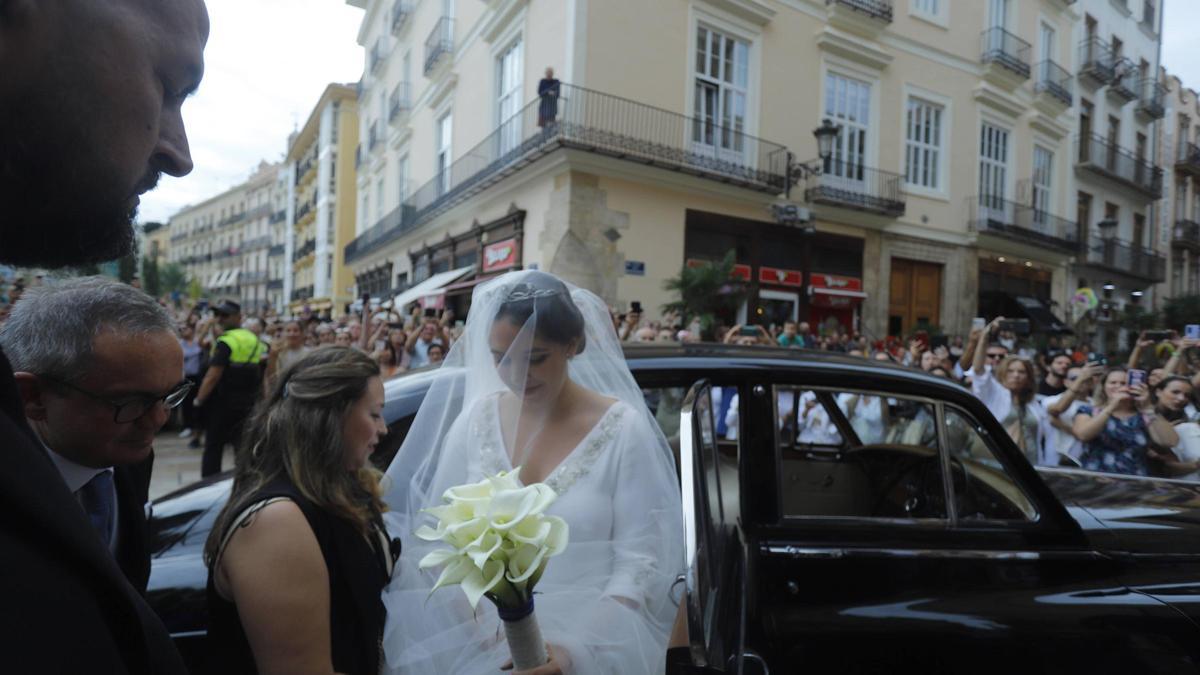 Llegada de Carolina Torio a la Catedral de València.