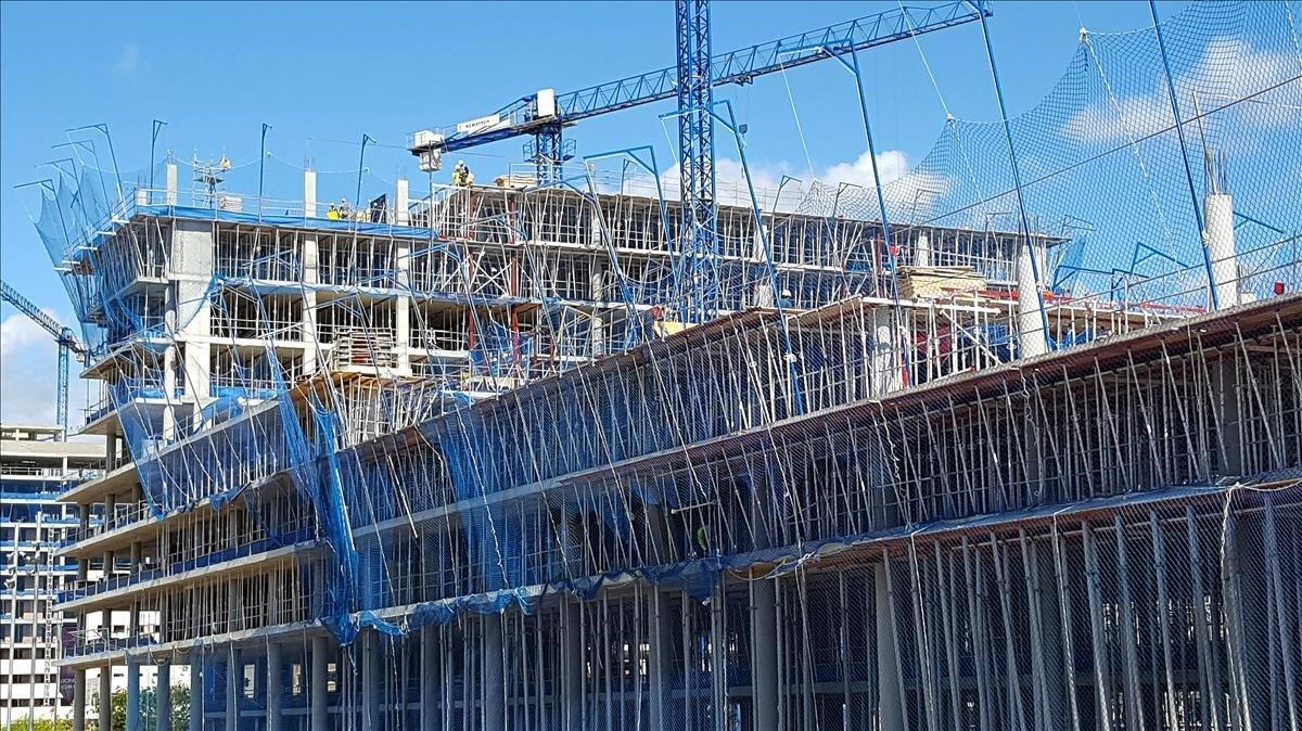 Viviendas en construcción en Badalona. Viviendas en construcción en Badalona.