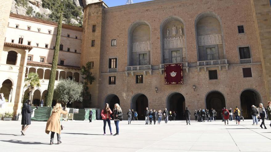 Plaça del Monestir de Montserrat