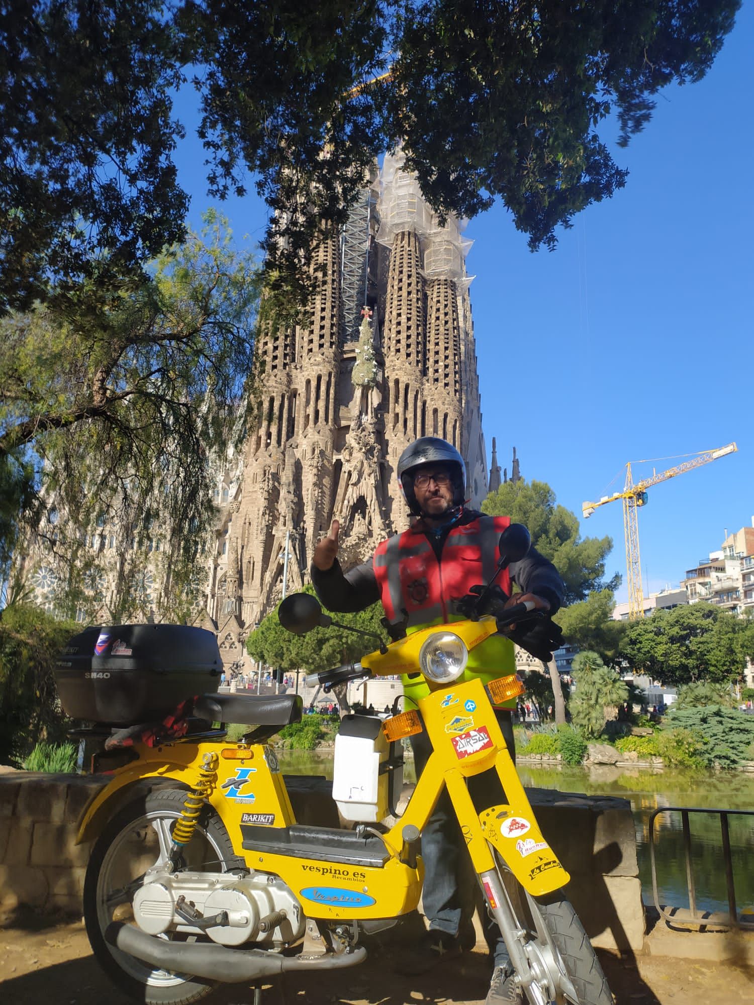 GALERÍA | Las postales de la Vespa que recorre España y llegará el sábado a Zamora