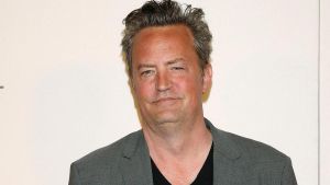 Muere ahogado en un jacuzzi Matthew Perry, estrella de Friends