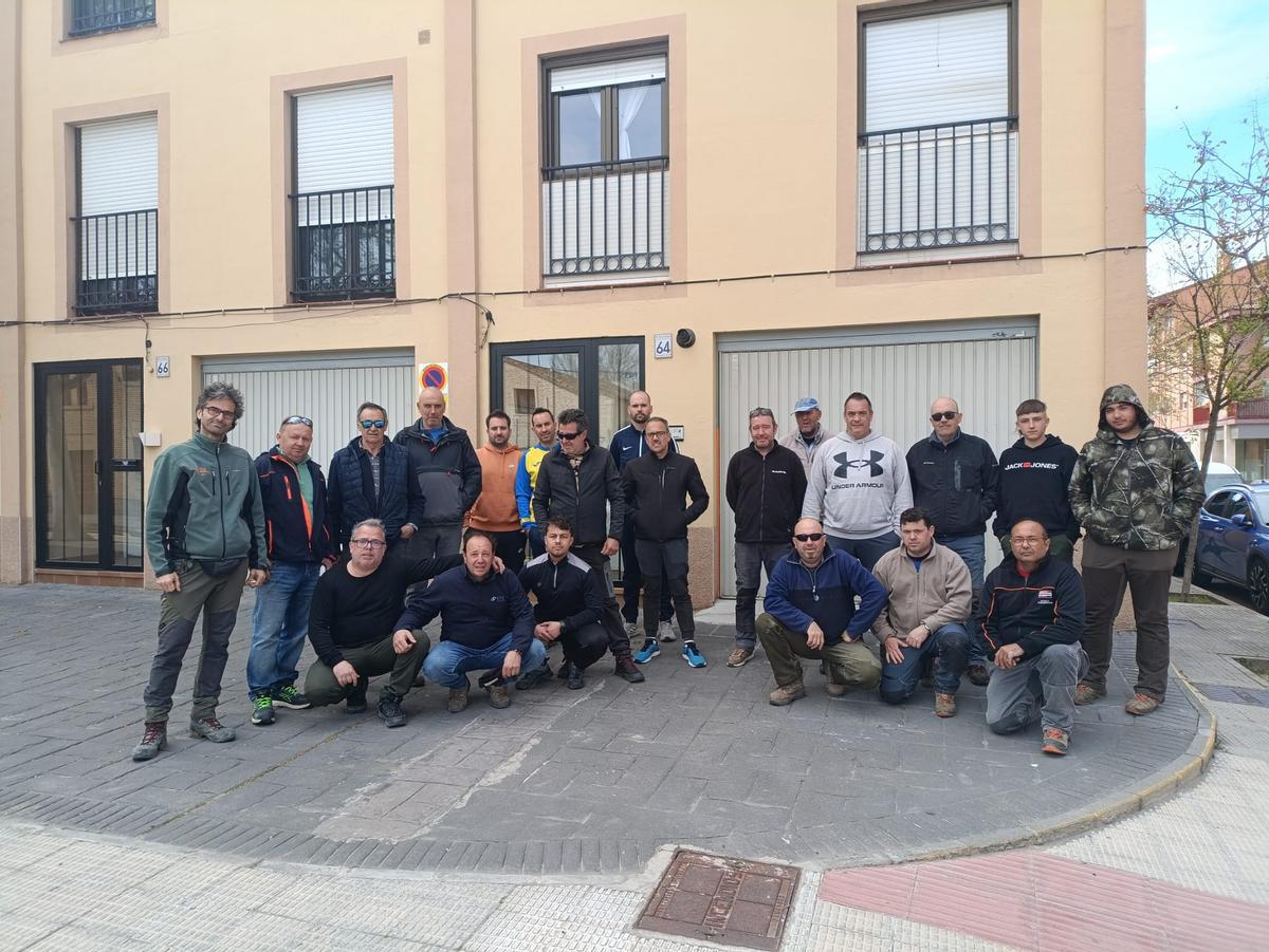 Algunos de los voluntarios que este sábado han participado en la búsqueda de Pablo Cebolla.
