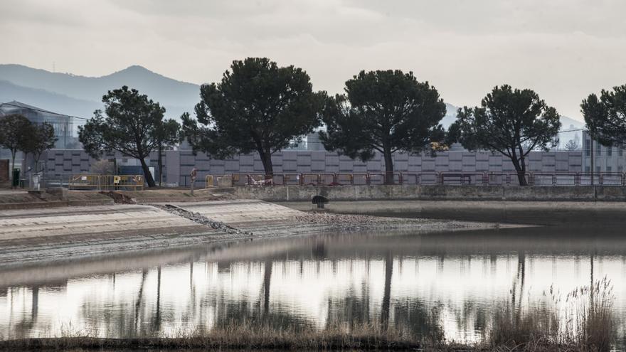 Pescadors demanen repoblar el llac de l’Agulla amb espècies del Llobregat