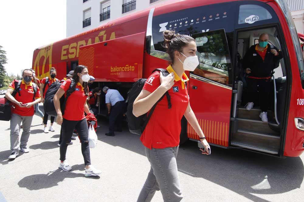 La selección española femenina de baloncesto ya está en Córdoba