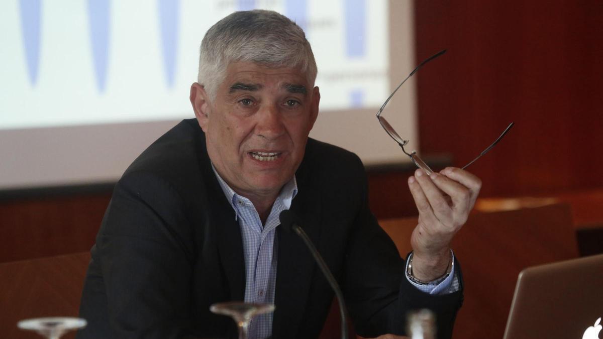 Mario Díaz.
