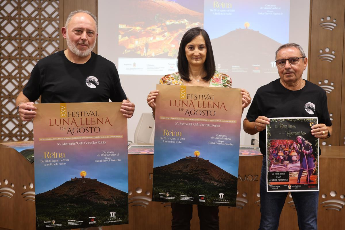 Francisco González, Ana Belén Valls y Carlos Sacristán.