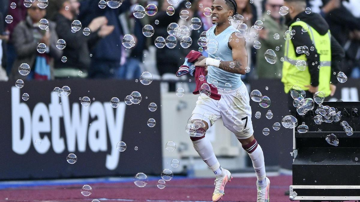 English Premier League - West Ham vs Manchester United