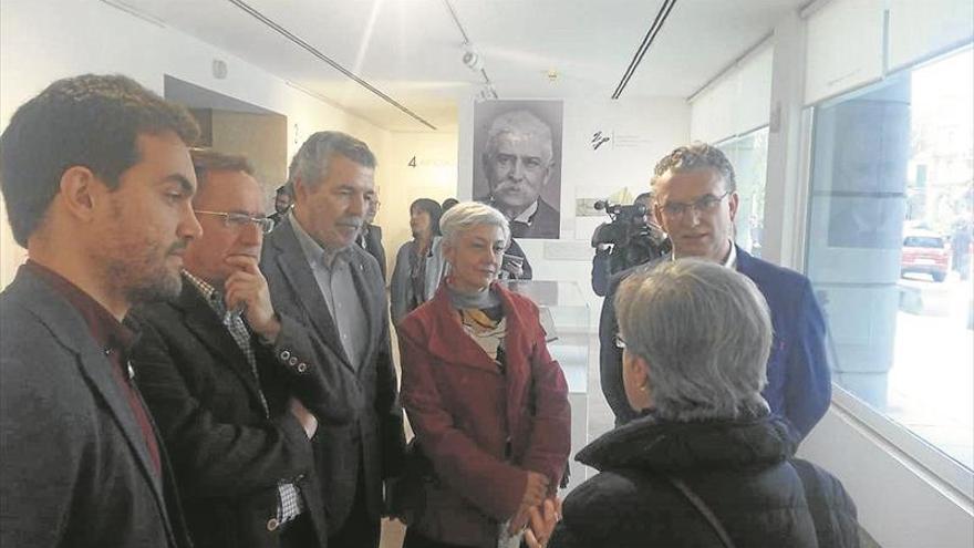 Abierta una exposición sobre Vicente Paredes