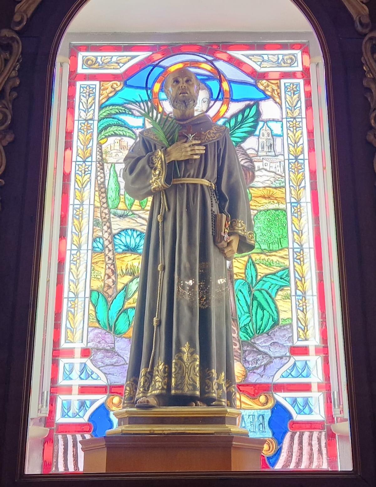 La imagen del beato Carmelo en la iglesia del Real de Gandia