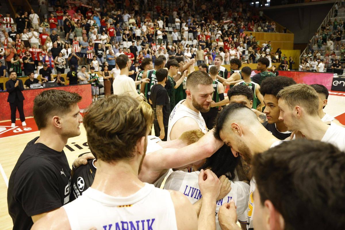 Les imatges del Bàsquet Girona - Joventut Badalona