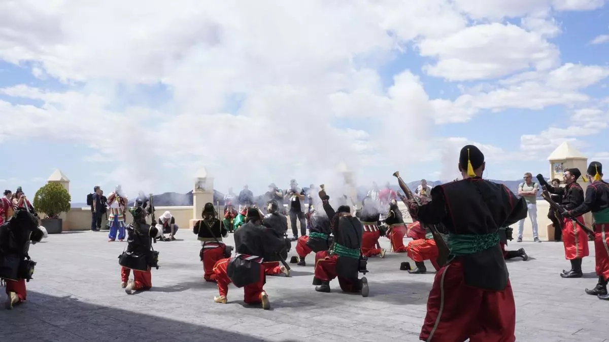 La batalla se desencadena en Petrer
