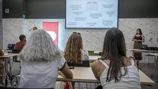 EL PERIÓDICO organiza un taller para detectar y desmentir 'fake news' que llegan a los más jóvenes