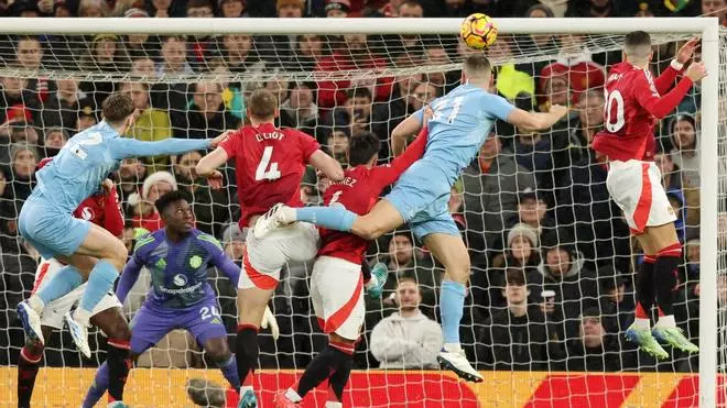 Onana vuelve a las andadas y el United de Amorim no despega