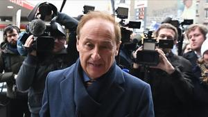 jmexposito52186864 french ice sports federation  ffsg  president didier gailhag200208165438