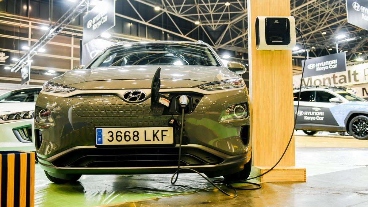 Un vehículo eléctrico en la Feria del Automóvil