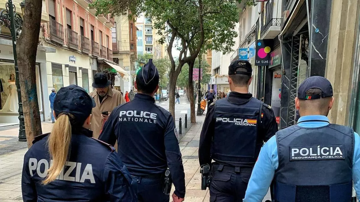 ¿Por qué hay policías franceses, italianos y portugueses patrullando en Zaragoza?
