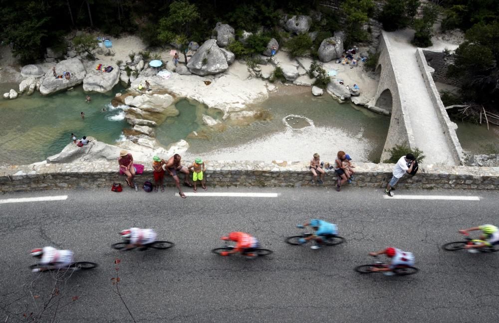 Tour de Francia: La 17ª etapa, en imágenes