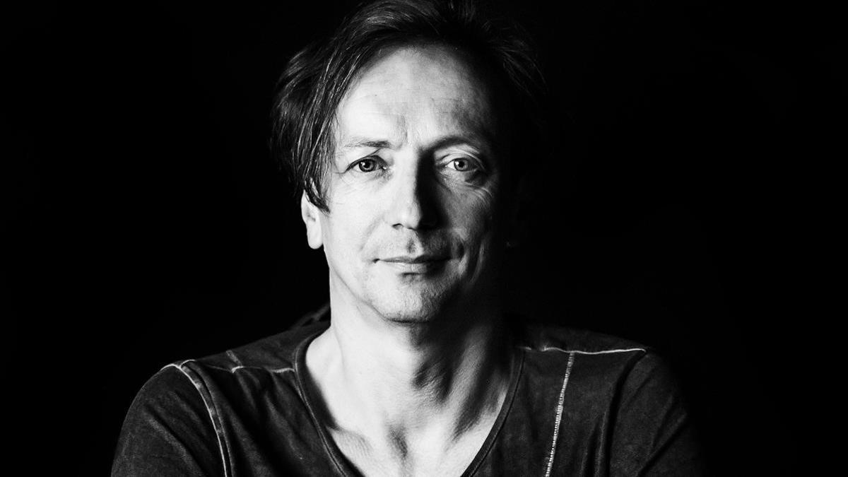 Volker Bertelmann, alias Hauschka, en una imagen promocional