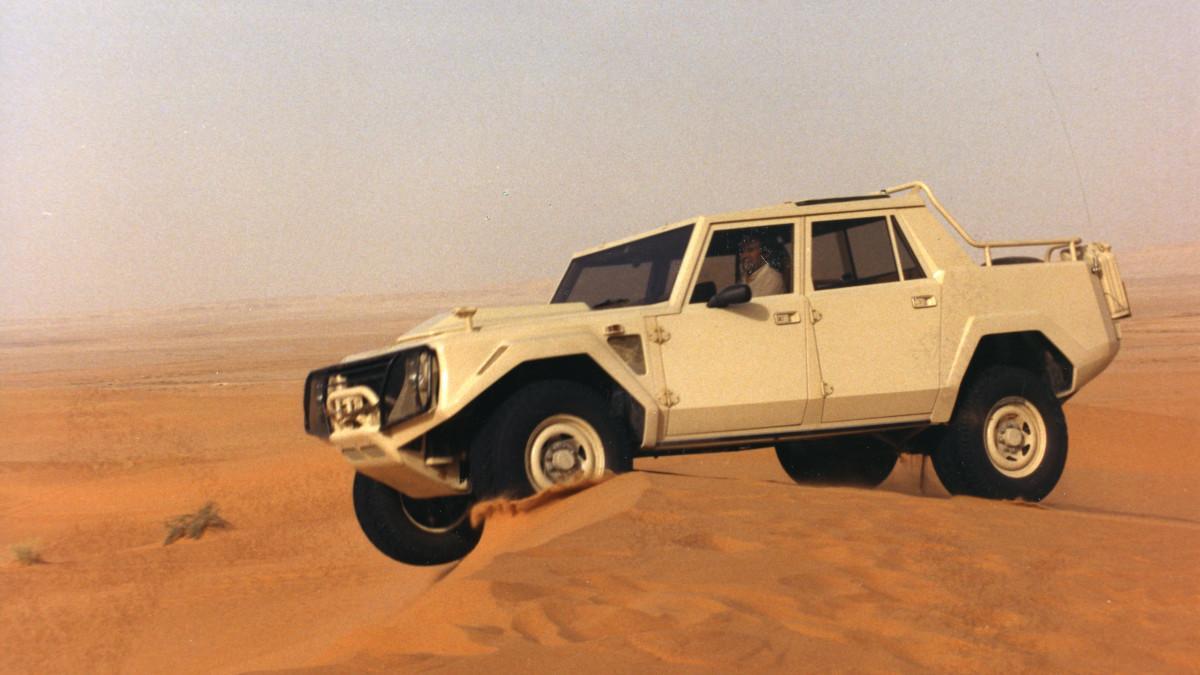Las pruebas en los desiertos de Arabia Saudí fueron claves para desarrollar un coche pensado para arena, rocas y pendientes severas.