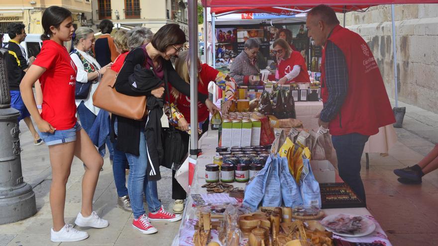 Elche celebrará el Comercio Justo con una feria en las Chimeneas