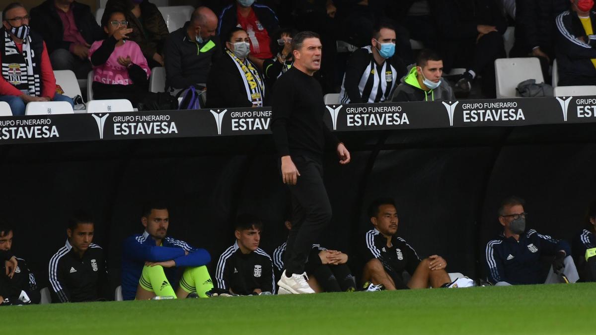 Luis Carrión en el último partido del equipo