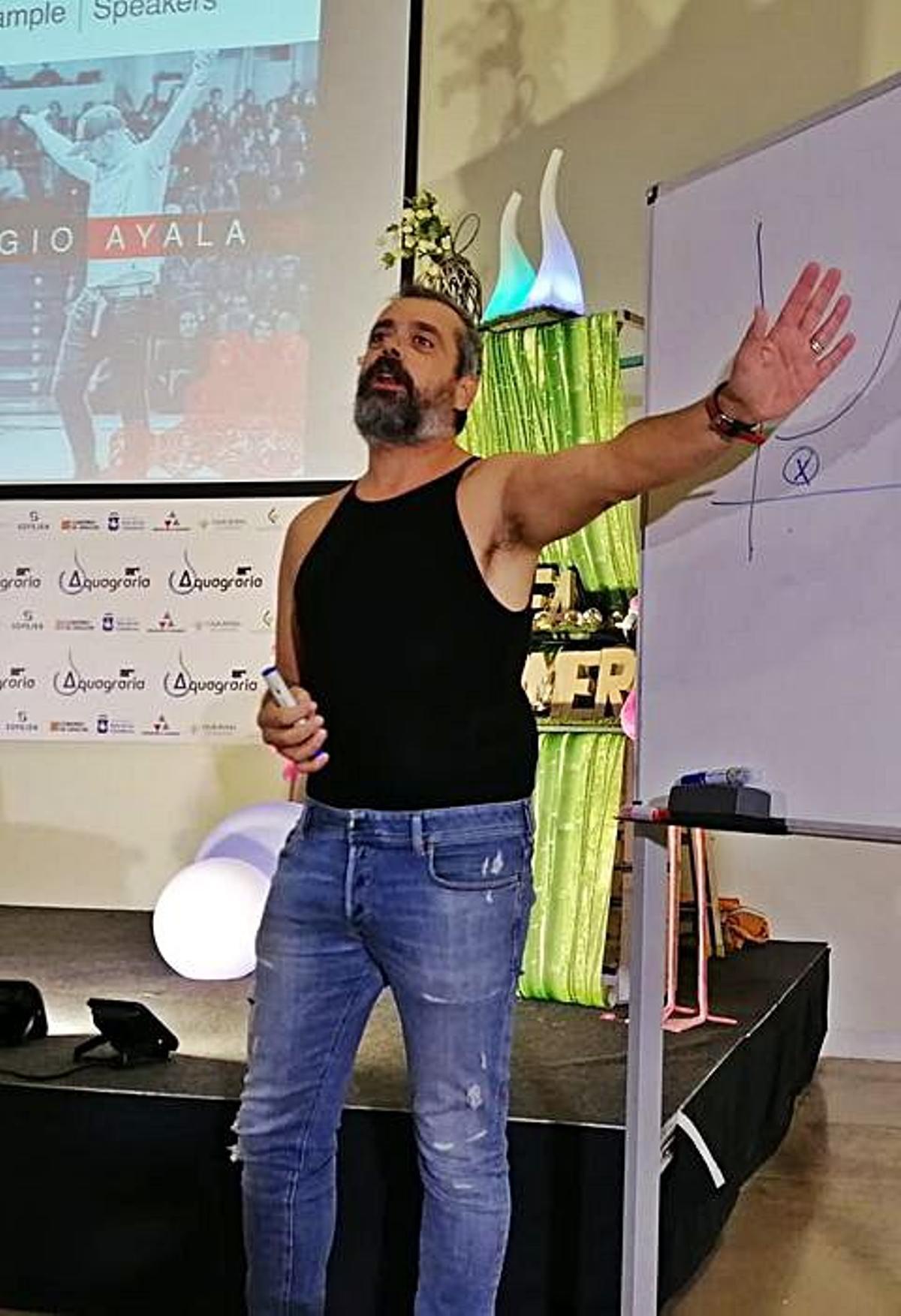 Sergio Ayala en su intervención. | SERVICIO ESPECIAL