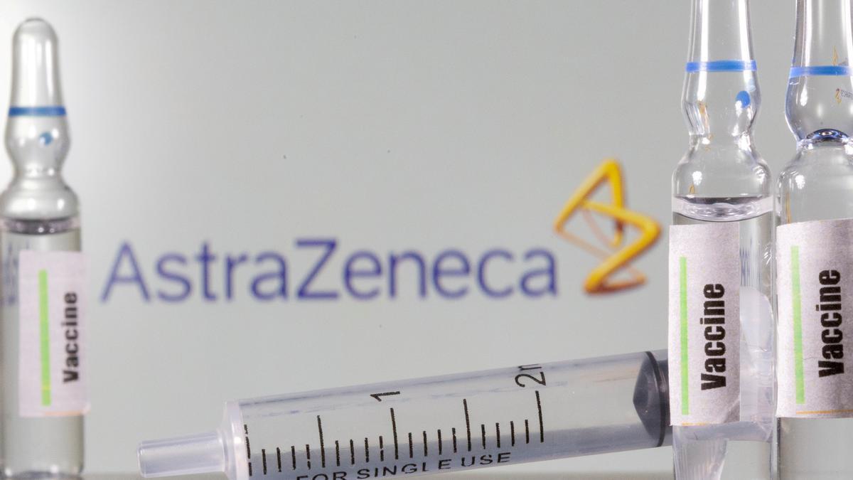 Varias vacunas de AstraZeneca.