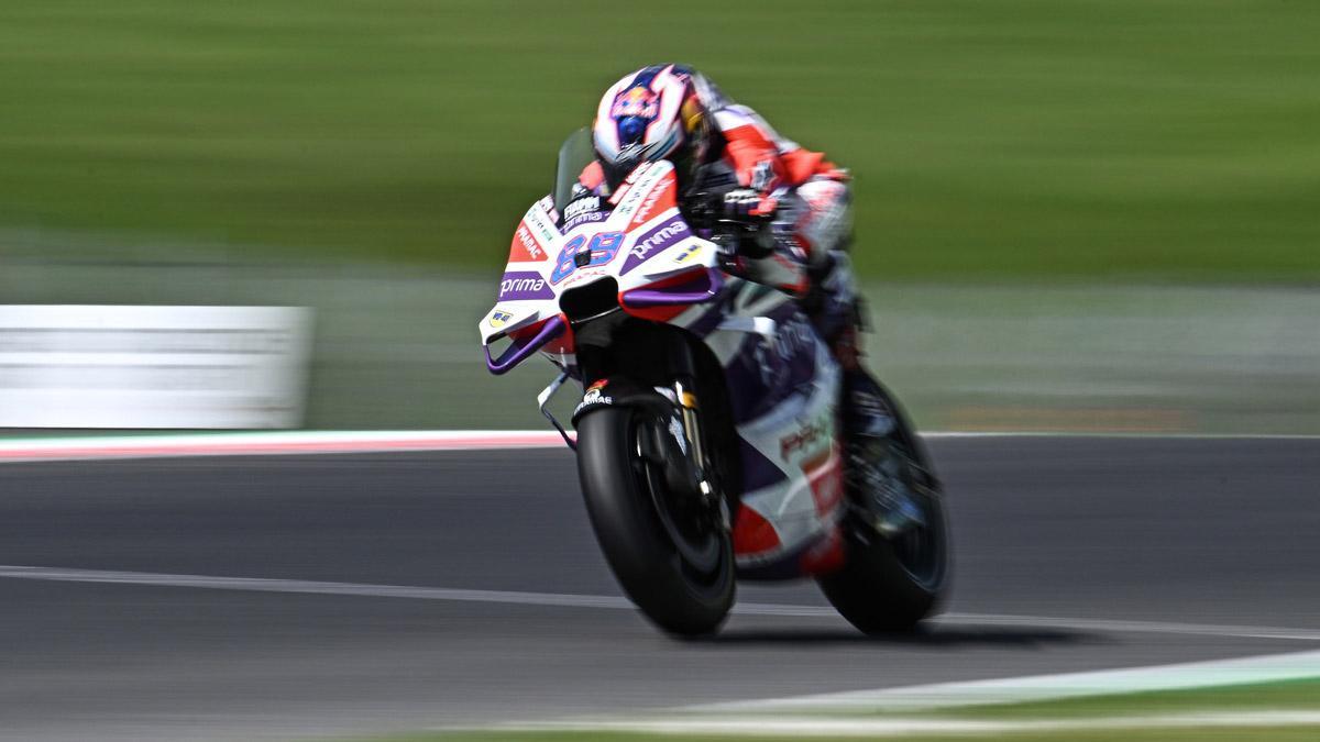 Jorge Martín gana la carrera al sprint