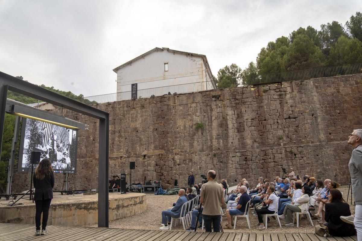 Imatges de l'acte de commemoració del centenari de l’inici de l’explotació de les sals potàssiques a Cardona Imatges de l'acte de commemoració del centenari de l’inici de l’explotació de les sals potàssiques a Cardona