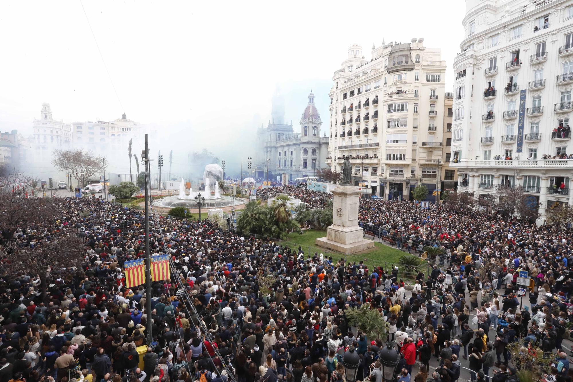 Las mejores imágenes del balcón de SUPER desde la mascletà