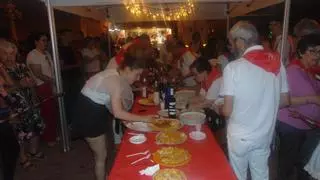 El concurso de tortilla española de las fiestas de San Fermín de Jumilla cumple 20 años