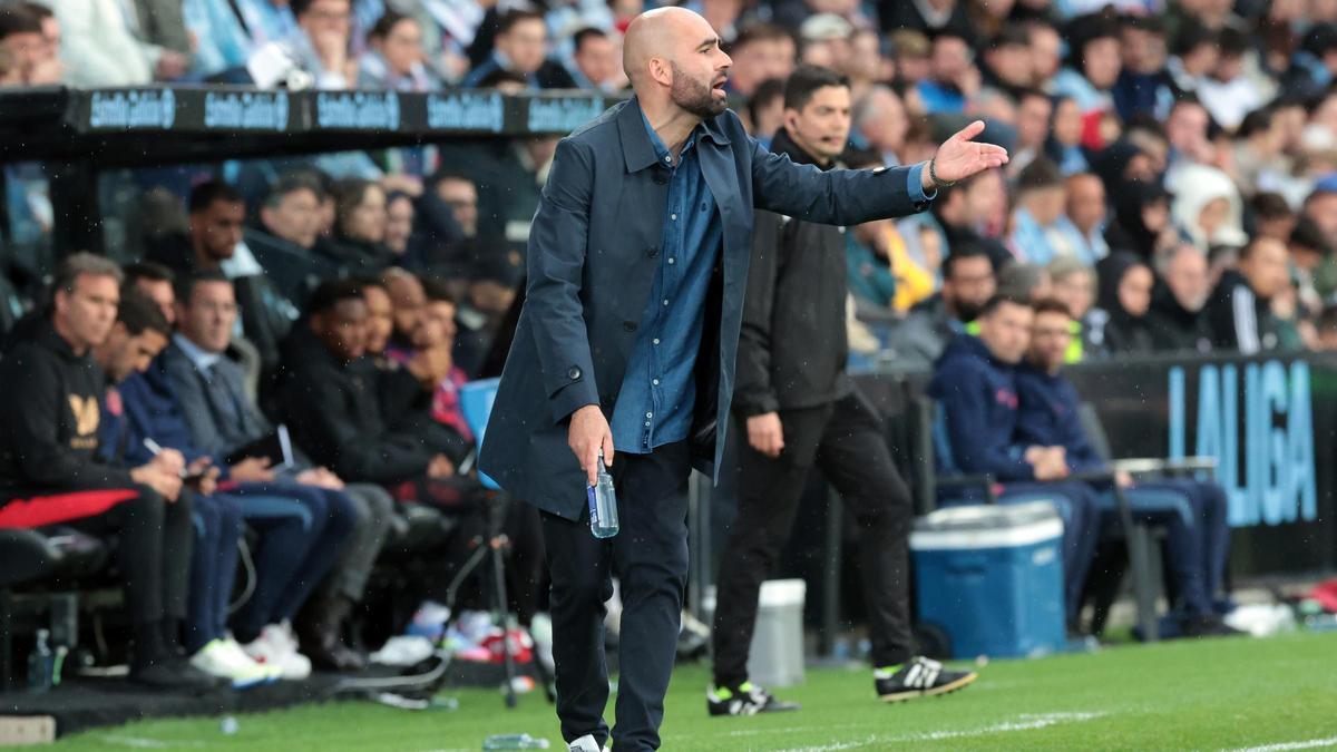 Claudio Giráldez, durante el último partido contra el Sevilla en Balaídos.