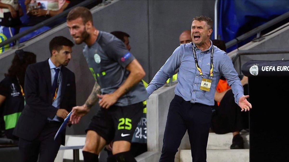 Rebrov durante el partido de ida en el RCDE Stadium