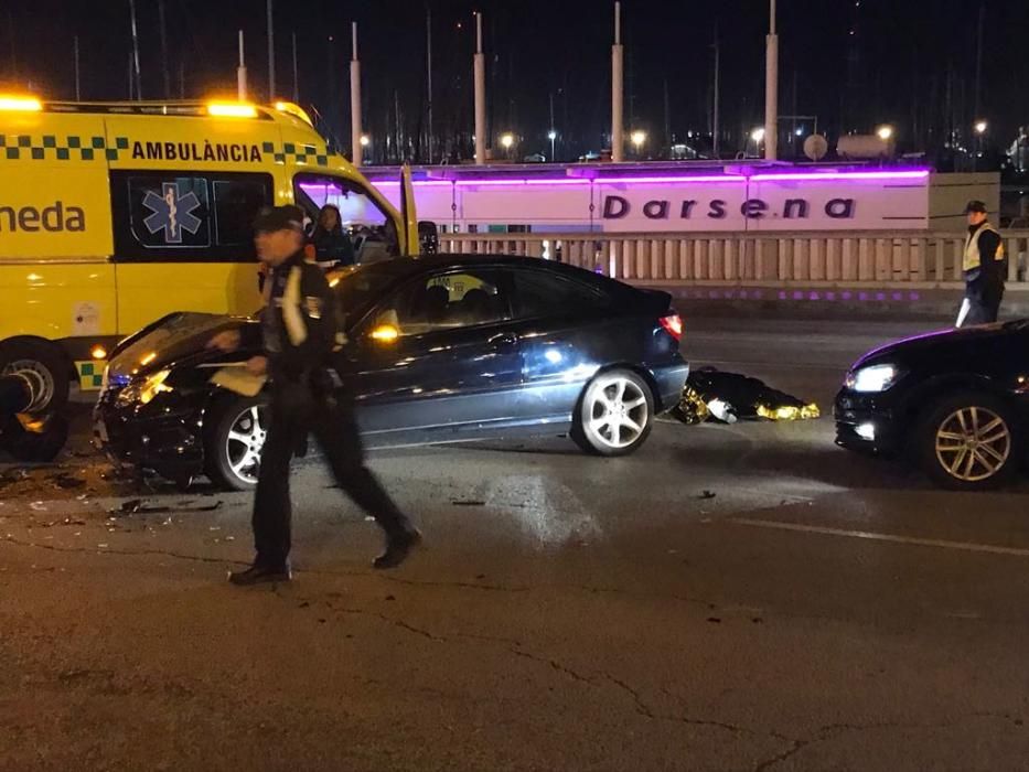 Muere un motorista en una colisión con un coche en el paseo marítimo de Palma