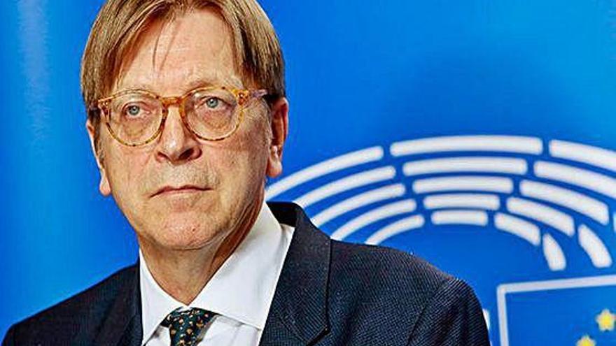 Verhofstadt va avançar la decisió del Govern britànic.