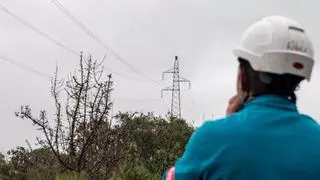 Red Eléctrica refuerza la red gallega con una inversión clave en la línea Mesón do Vento–Santiago
