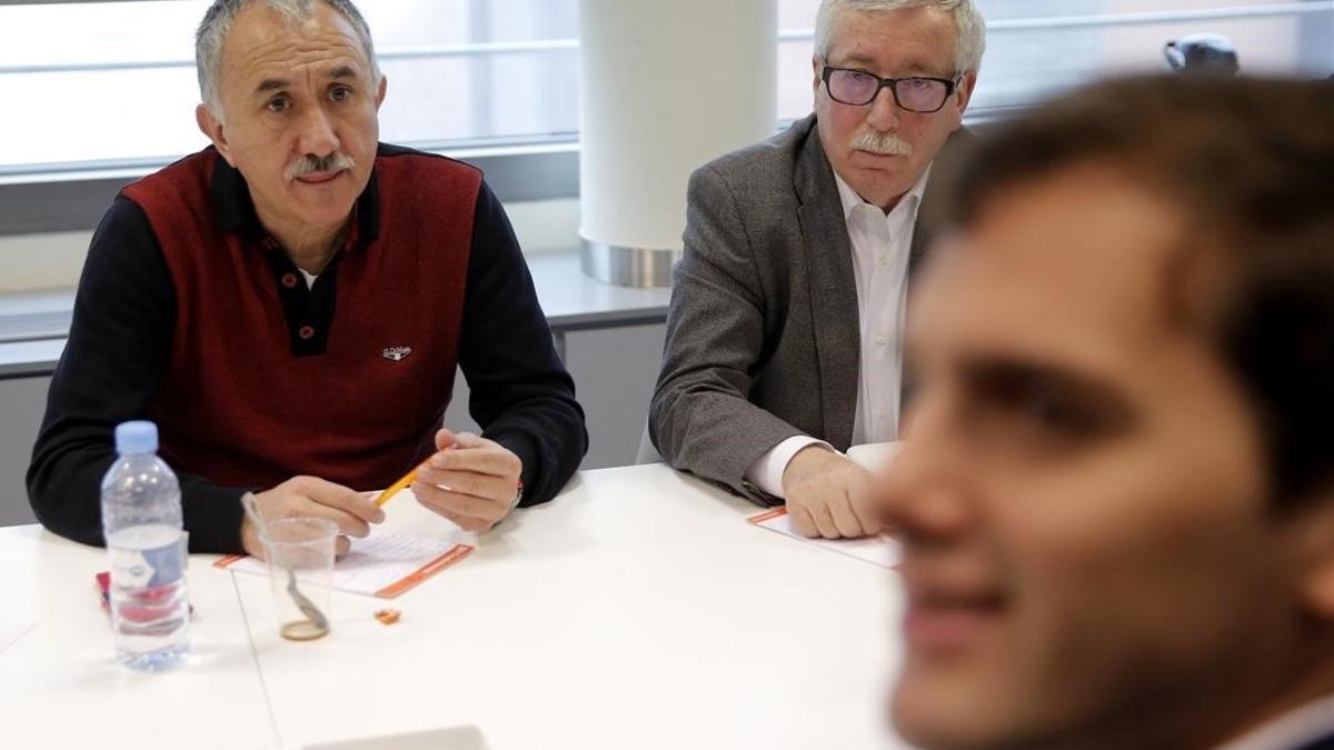 Reunión de Alvert Rivera conlos sindicatos UGT y CCOO