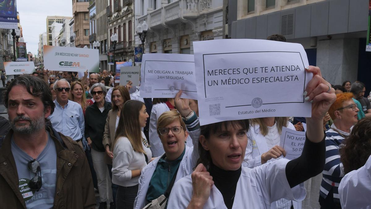 Manifestación de médicos en Las Palmas de Gran Canaria