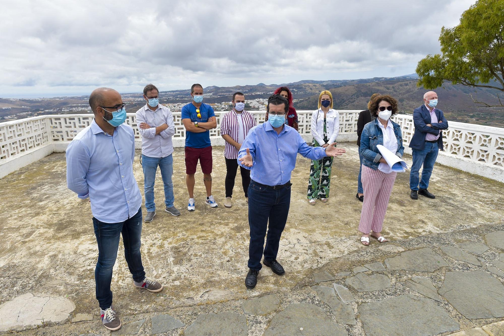 Presentación de las obras para la reapertura del mirador de la Montaña de Arucas