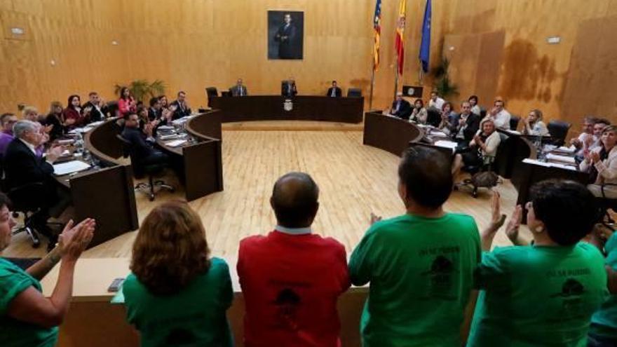 Benidorm frena los embargos por no pagar tasas a las familias en riesgo de desahucio