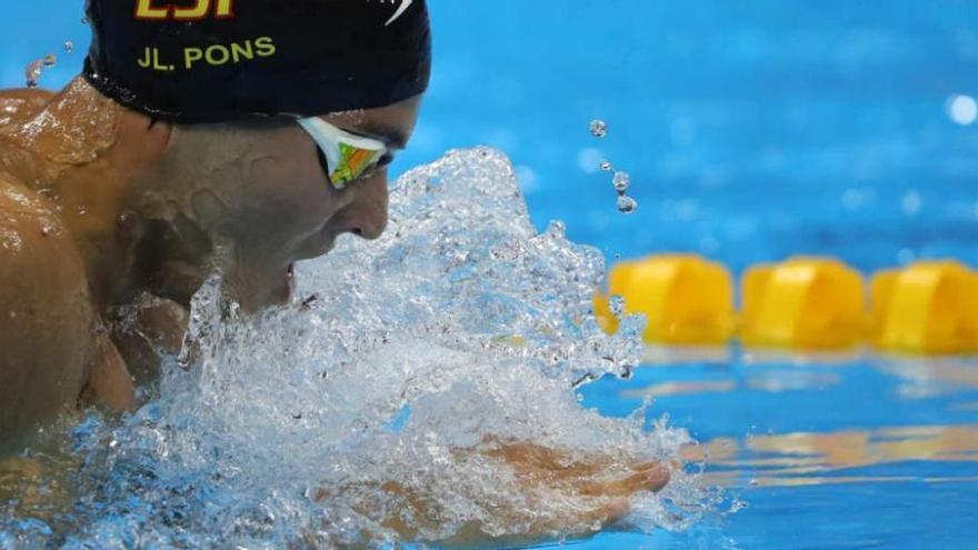 Joan Lluís Pons, durante la final de los 400 estilos.