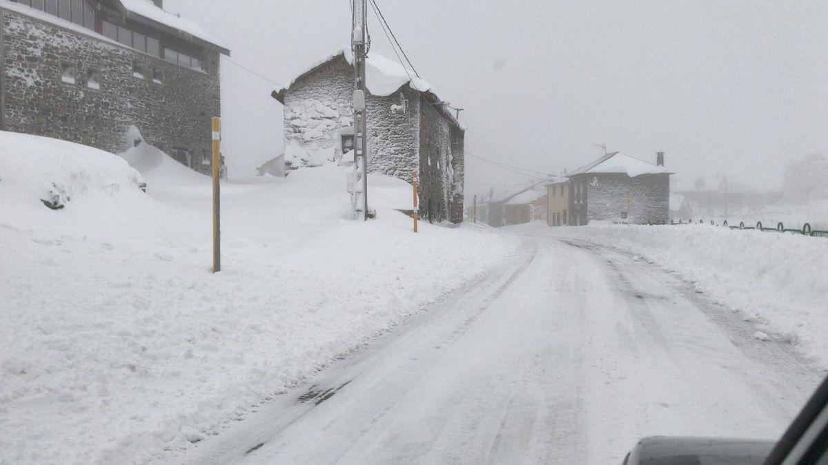 Asturias recibe el primer temporal del año con frío, lluvias y