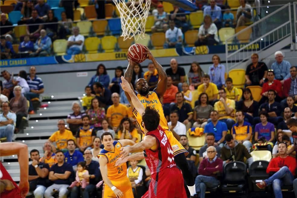 Fotogalería del Herbalife Gran Canaria-Tecnyconta Zaragoza