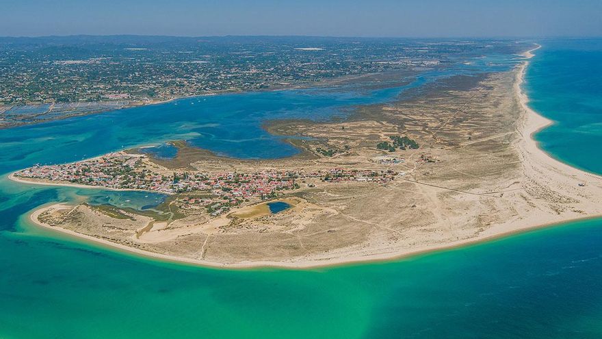 Las Maldivas portuguesas están a dos horas de Sevilla: un paraíso de arenas blancas y aguas cristalinas