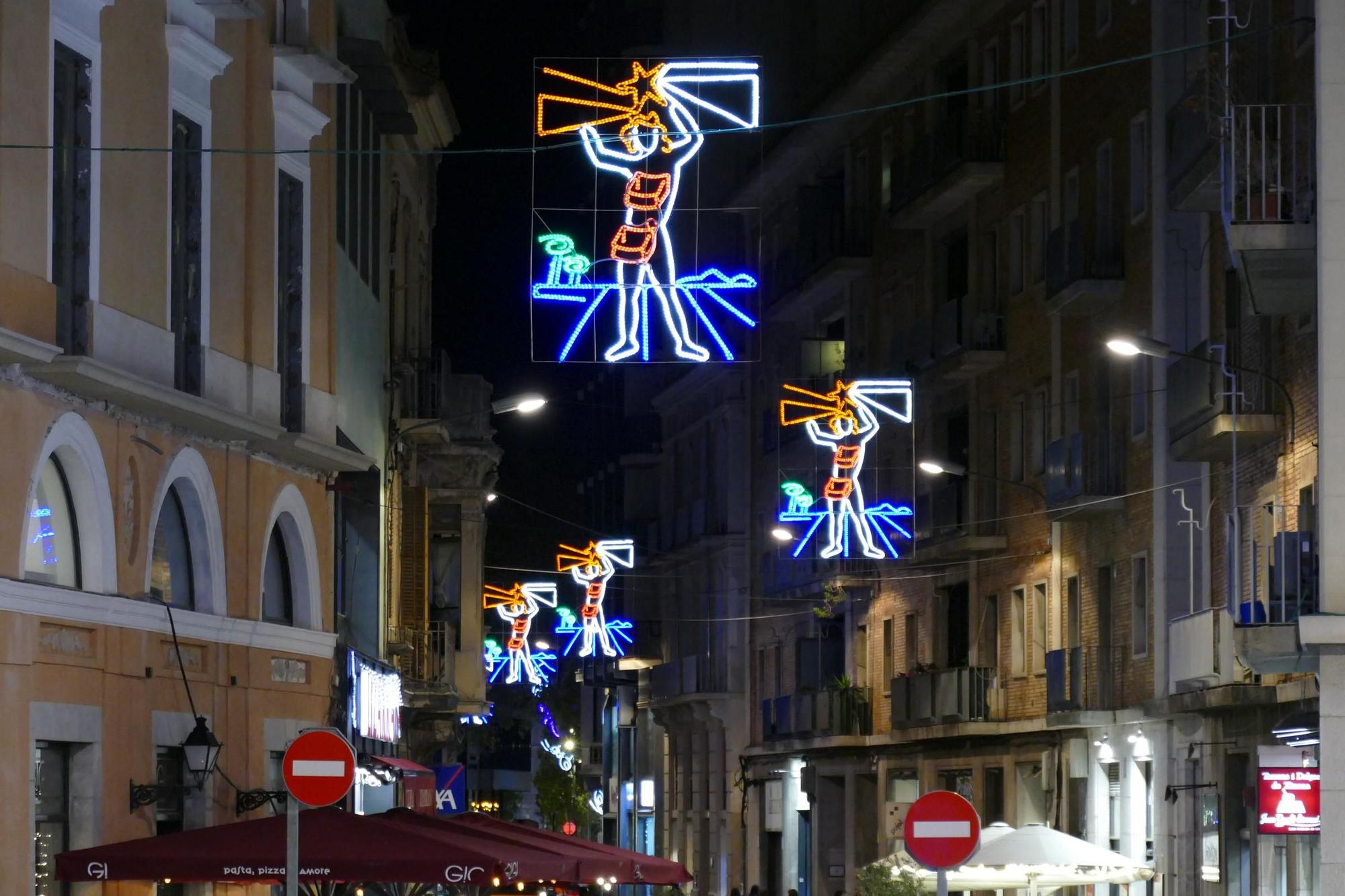 Figueres encén els llums de Nadal