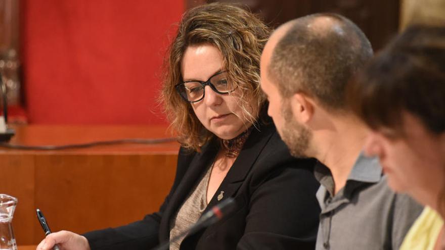 Mireia Estefanell, durant un ple de l&#039;Ajuntament de Manresa