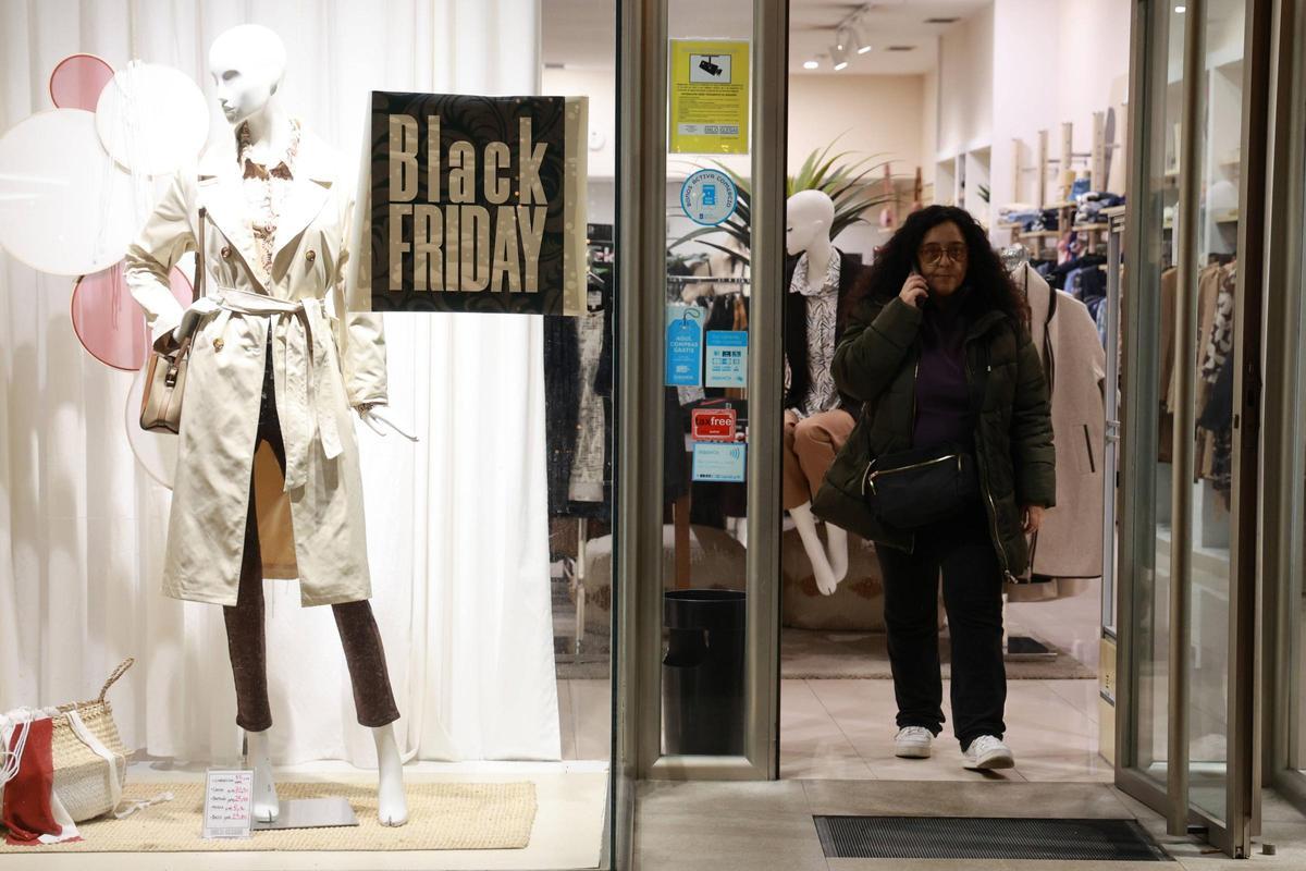 Black Friday en la peatonal del Calvario